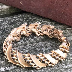 Trifari Gold Link Bracelet, 1950s-60s